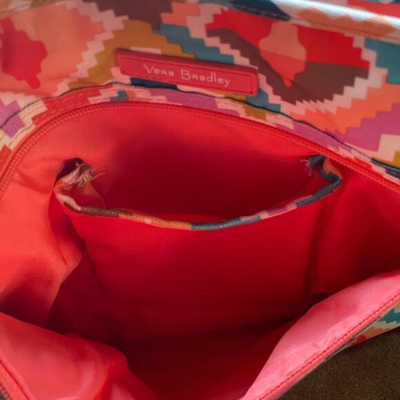Vera Bradley Travel Ready Crossbody Bag - Tribal Aztec Hacienda Diamonds Pattern - Picture 6 of 7